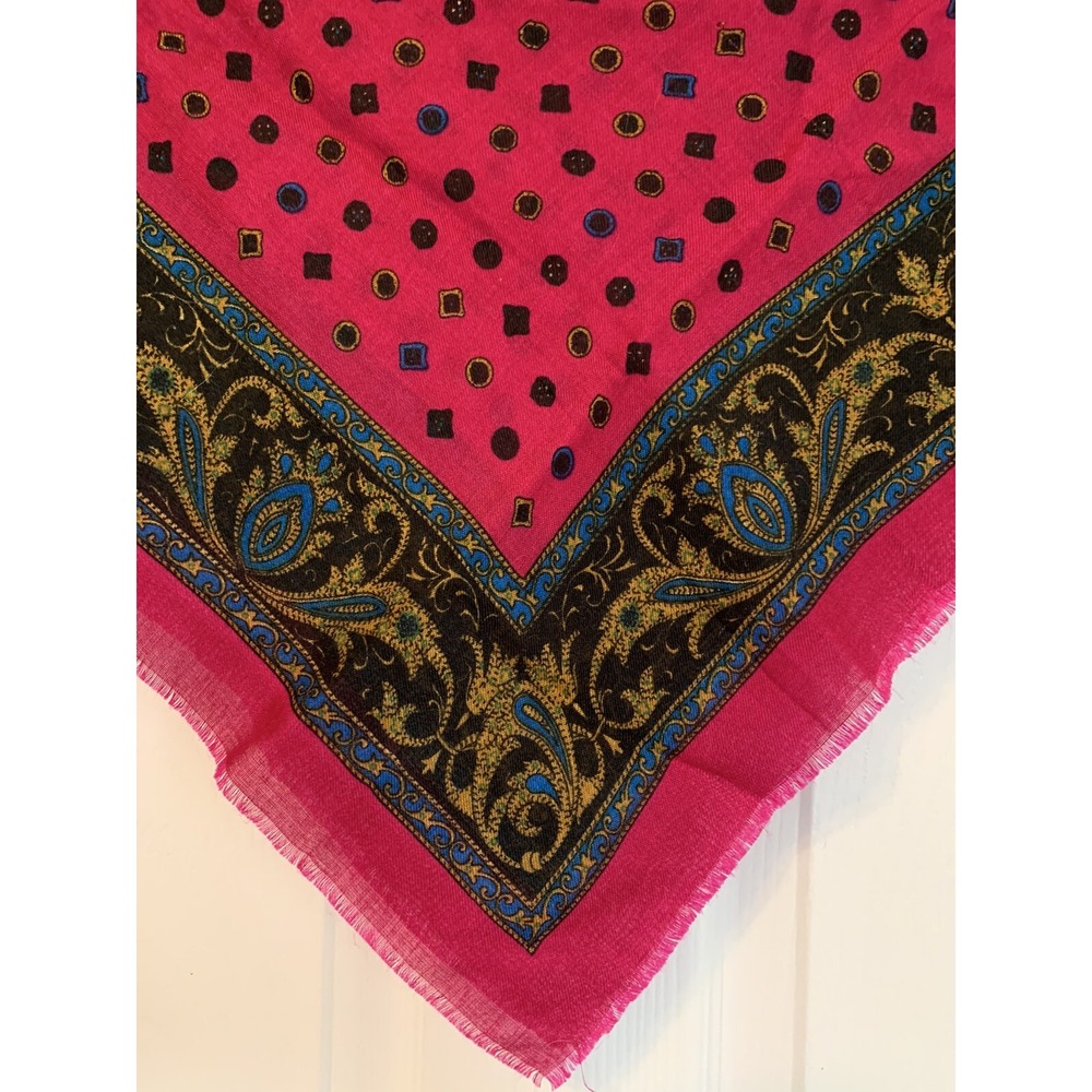 Vintage Paisley 30" Square Liz Sinclair Made In Japan Scarf Light Fringe